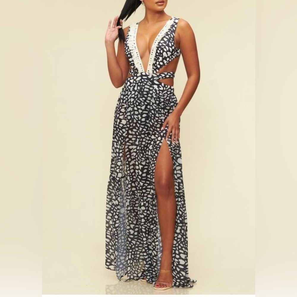 NEW Black Ivory Spotted Fringe Cutout High Slit Maxi Dress! HOT AS FIRE 🔥! RARE